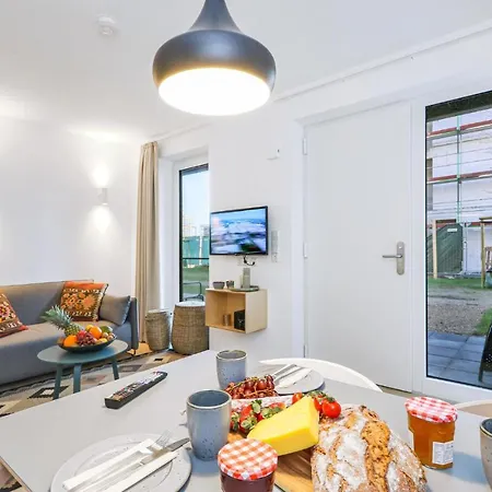 Beautiful In Lembruch-dmmer See With 1 Bedrooms, Wifi And Indoor Swimming Pool *