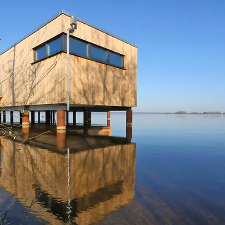 Beautiful In Lembruch-dmmer See With 1 Bedrooms, Wifi And Indoor Swimming Pool