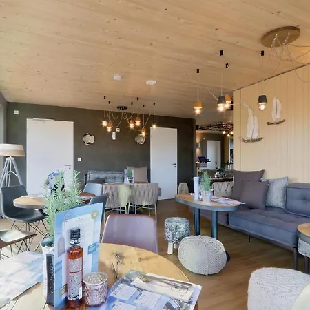 Beautiful In Lembruch-dmmer See With 1 Bedrooms, Wifi And Indoor Swimming Pool Lägenhet Lembruch